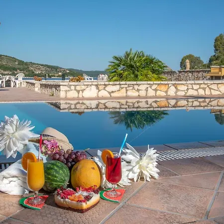 מלון דירות Nelli