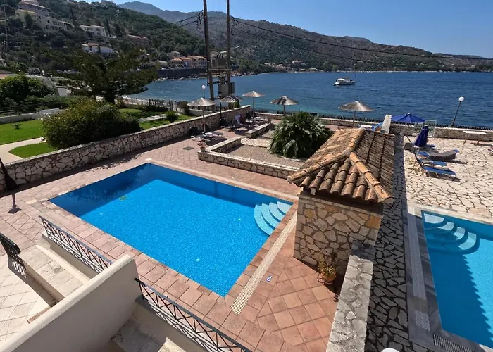 Aparthotel Nelli 4*