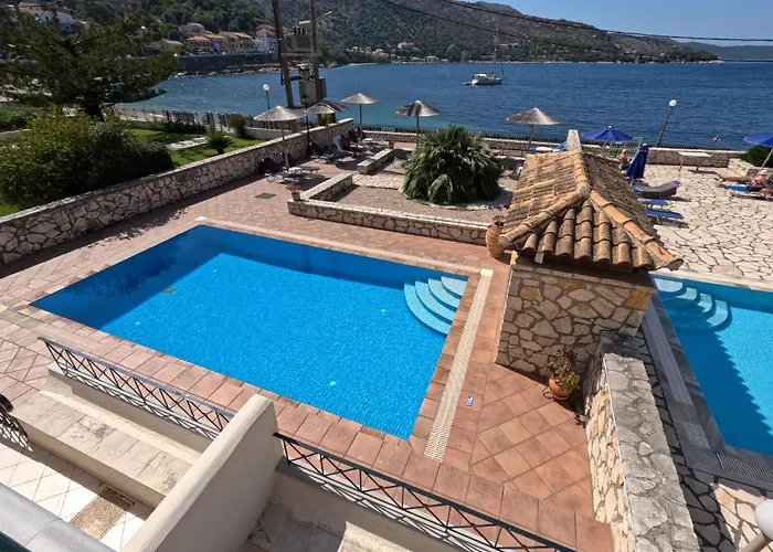 Aparthotel Nelli 4*