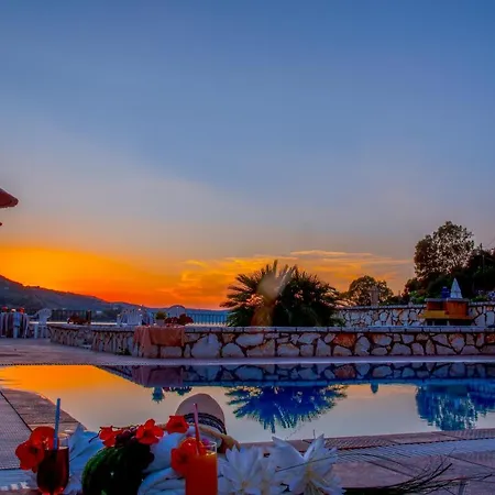 Aparthotel Nelli *