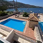 Apart Otel Nelli 4*